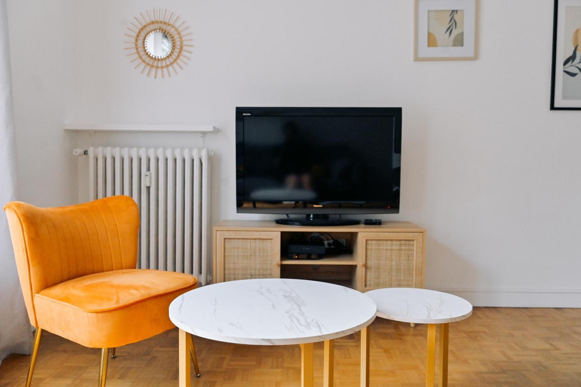Appartement T3 Cosy A Compiegne Exterior photo